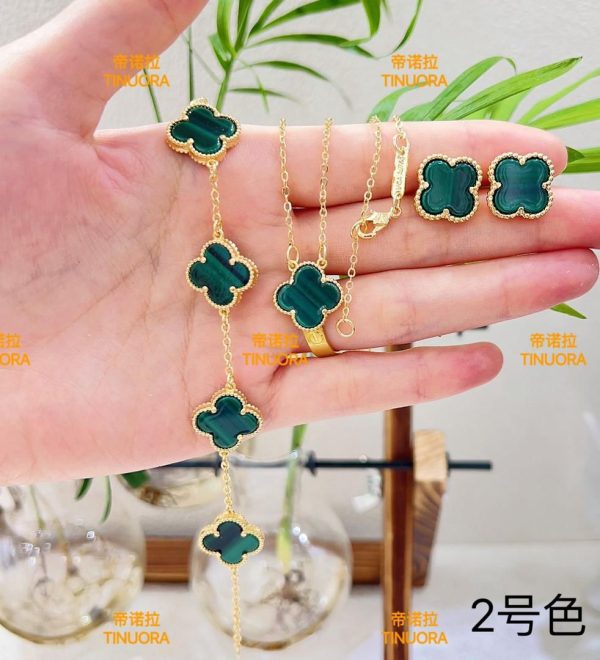 Star Bracelet & Earrings